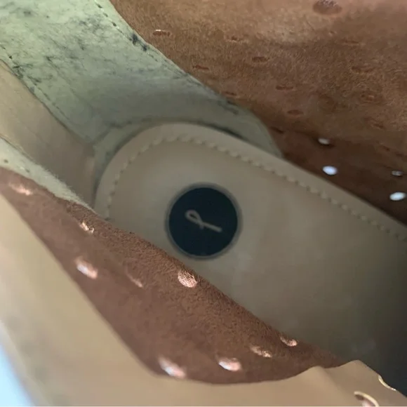 Journee Collection Womens Brown leather block heel Ankle Boots Shoes US 8 M - Picture 2 of 11